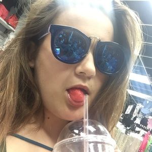 Meet your Posher, Gianna